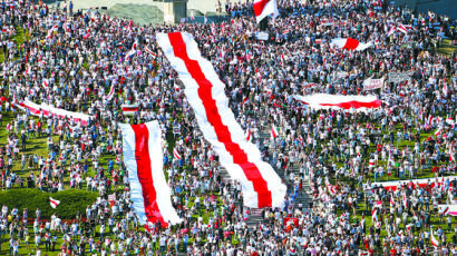 26년 집권 루카셴코 퇴진 요구, 벨라루스 20만 시위
