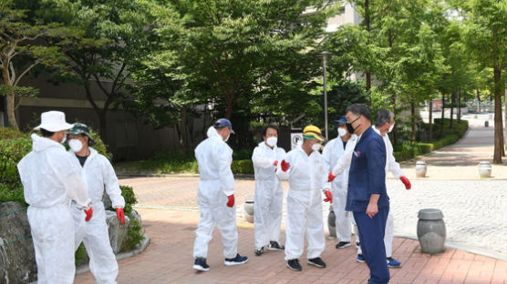 부산 기장군, 공고생 2명 확진에 사회적 거리 두기 3단계 방역