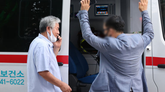 "김칫국에 독약탄다"…붙잡힌 파주병원 탈출 교인 횡설수설