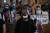 25일 미국 위스콘신주 케노샤에서 경찰 총격으로 중태에 빠진 흑인 남성 제이콥 블레이크 사건에 항의하는 인종차별 반대 시위가 벌어졌다. [AFP=연합뉴스]