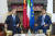 왕이 중국 국무위원 겸 외교부장이 25일 이탈리아를 방문해 루이지 디 마이오 이탈리아 외무장관과 회담하고 있다. 왕이는 지난 7월 중국, 아프간, 네팔, 파키스탄 4개국 외무장관 회담에서 참가국에 대한 코로나 백신 우선 제공의 뜻을 밝혔다. [EPA=연합뉴스]