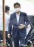  아베 신조(安倍晋三) 일본 총리가 지난 27일 오전 일본 총리관저에 들어가고 있다. 도쿄 교도=연합뉴스