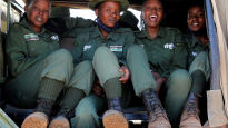 조혼·할례 관습 깼다, 케냐 국립공원 뜬 마사이족 '팀 암사자'