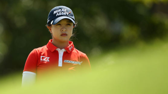 7타 줄인 김세영, LPGA 아칸소 챔피언십 2R 단독 2위