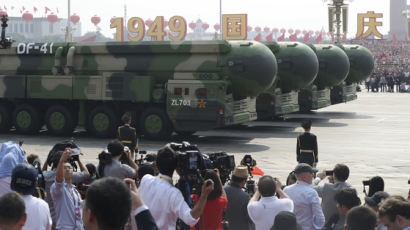 '중국 세계위협론' 꺼낸 美 "핵탄두 200기, 10년뒤 두배 증가" 
