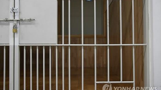 ‘대구 유치장 배식구 탈주범’ 이번엔 절도 혐의로 항소심서 '실형'