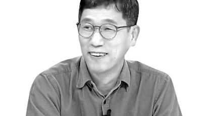진중권 "與, 비리 옹호가 더 나빠…이정현처럼 사과해야"