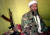1998년 알카에다의 지도자인 오사마 빈 라덴이 연설 중인 비디오 화면. [AP=연합]