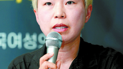 MBC ‘피해호소인’ 입사 논술문제에···박원순 고소인 “잔인”
