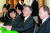 2012년 야권 통합회의에 문재인 당시 노무현재단 이사장과 함께 참석했던 백승헌(동그라미 표시) 변호사의 모습. 오종택 기자