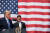 도널드 트럼프 미국 대통령이 지난 3월 28일 버지니ㅏ주 노퍽 해군기지에서 연설하고 있다. 미국을 우호적으로 보는 세계인의 시각이 계속 하락하고 있다. [AFP=연합뉴스]
