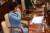 추미애 법무부 장관이 17일 오후 서울 여의도 국회에서 열린 교육·사회·문화 분야 대정부질문에서 목을 축이고 있다. 뉴스1 