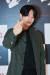 영화 '검객'으로 17일 화상 기자간담회를 가진 주연 배우 장혁이 '손가락 하트' 포즈를 취했다. [사진 오퍼스픽쳐스, 더웨이브 E&M]