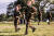 벨기에 엘리자베스 공주가 지난 10일 벨기에 있는 군 캠프에서 군사 훈련에 참여하고 있다. 벨기에 왕실 제공. 로이터=연합뉴스