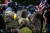 지난달 26일 미국 극우단체인 프라우드 보이즈의 회원들이 오리건주 포틀랜드의 델타 공원에 모여 집회를 열었다. [AFP=연합뉴스]