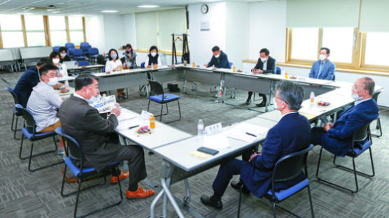 한국사회 경종 울린 ‘큰 물음표’…질문에 대한 대안 아쉬워