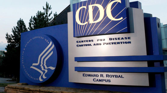미 CDC "코로나 공기전파 가능"…밀폐·환기부족 등 상황서