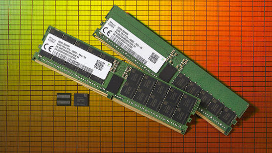D램 세대교체 시작됐다…SK하이닉스 DDR5 세계 최초 출시 