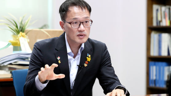 박주민 "형법에서 낙태죄 완전히 들어내겠다" 