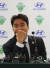 28일 오후 전북 전주월드컵경기장에서 전북 현대 이동국 선수가 은퇴 기자회견을 하고 있다.[연합뉴스]