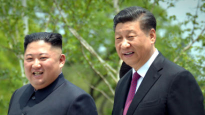 시진핑, 김정은에 답전 “두 나라 친선 더욱 굳건해지고 있다”