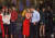 스칼렛 요한슨과 콜린 조스트가 2019년 12월 SNL에 출연한 모습. 사진 SNL 캡처