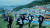 ‘필 더 리듬 오브 코리아’ 부산 편 영상에서 감천문화마을 배경으로 춤추는 모습. [사진 한국관광공사]