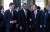 2015년 11월 15일 반기문 딩시 유엔 사무총장과 오바마 미국 대통령이 오후 터키 안탈리아 레그넘 호텔 컨벤션센터에서 G20 정상회의 단체 기념촬영장으로 이동하며 대화하고 있다. 청와대사진기자단