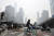  미세먼지가 가득한 베이징의 모습 [AFP=연합뉴스]