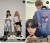 스타일쉐어가 육성하는 패션 인플루언서 '썬'의 멤버 전지원·김은비(왼쪽), 김재윤·연세련이 '스쉐라이브'에서 라방을 진행하고 있다. [사진 스타일쉐어]