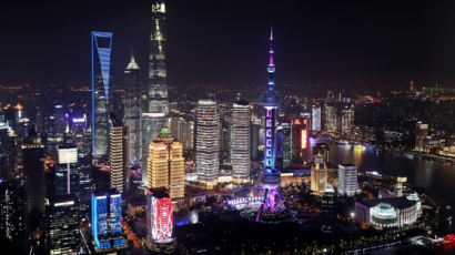 상하이서 열린 ‘제3회 중국국제수입박람회’ 기업 2600곳, 40만명 참가