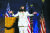 카멀라 해리스 미국 부통령 당선인이 7일(현지시간) 델라웨어주 윌밍턴에서 승리선언을 하기 전에 지지자들에게 인사하고 있다. [AP=연합뉴스]