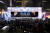 걸그룹 소녀시대가 2013년 1월 5일 밤 서울 강남역 사거리 엠스테이지에서 3차원 홀로그램으로 구성한 공연인 'V 콘서트'를 열어 주변이 관람온 시민들로 인산인해를 이루고 있다. [사진 SM엔터테인먼트]