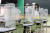 지난 10월13일 오전 서울의 한 학교에 책상에 칸막이가 설치돼 있다. 뉴스1
