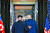 김정은 북한 국무위원장(왼쪽)과 도널드 트럼프 미국 대통령이 2018년 6월 12일(현지시간) 싱가포르 카펠라 호텔에서 북·미 정상회담 공동성명에 서명을 마치고 함께 이동하고 있다. [신화사=연합뉴스]