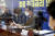은성수 금융위원장이 16일 국회에서 열린 법정 최고금리 인하방안 당정협의에서 발언하고 있다. 연합뉴스