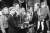 조 바이든 당선인이 1985년 애슐리를 안은 채 아들 보와 헌터, 조지 H.W. 부시 대통령(당시 상원의장) 앞에서 선서를 하고 있다. [AP=연합뉴스]