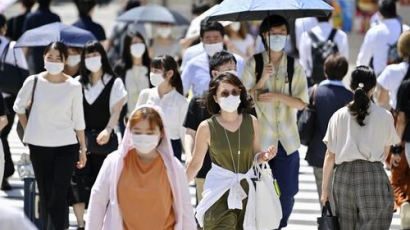 도쿄에서만 하루 감염자 500명…日 "병상부족 사태 우려"