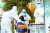 광주·전남 지역에서 전남대병원발 신종 코로나바이러스 감염증(코로나19) 확진자가 급증하고 있다. 18일 광주광역시 서구 염주초등학교에서 학생들이 코로나19 검사를 받고 있다. [뉴스1]