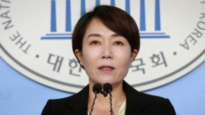 정의 “민주, MB 미워하더니 닮아가…가덕도 예타면제 중단하라”