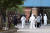 27일 오후 광주 광산구 한 중학교에 설치된 선별진료소에서 학생들이 코로나19 진단검사를 받고 있다. 연합뉴스