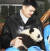 서경덕 성신여대 교수는 중국의 농구스타 야오밍도 새끼 판다를 맨손으로 만진 적이 있다며 과거 사진을 찾아 페이스북에 올렸다. [페이스북 캡처]