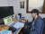고3 김진혁 학생이 지난달 4일 서울 금천구의 자택에서 온라인 수업을 듣고 있다. 김정민 기자