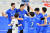 2일 천안 유관순체육관에서 열린 현대캐피탈과 경기에서 득점을 올린 뒤 환호하는 한국전력 선수들. [사진 한국배구연맹]