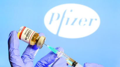 영국, 화이자 백신 긴급사용 세계 첫 승인…다음주 접종 시작할 듯