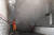 한 구조대원이 지난 4일 중국 남서부 충칭시 용촨 구 탄광 사고 현장에서 스모그 속 일산화탄소 농도를 측정하고 있다. 신화통신=연합뉴스