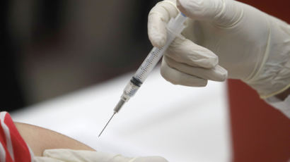 백신 못 믿는 미국인… 47%만 "접종하겠다"