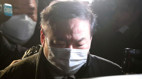 징계위 “尹 총장 증인 8명 채택…위원신상 유출 유감”