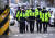10일 오후 경기도 안산시 단원구 한 주택가에서 경찰이 순찰을 강화하고 있다. 뉴시스