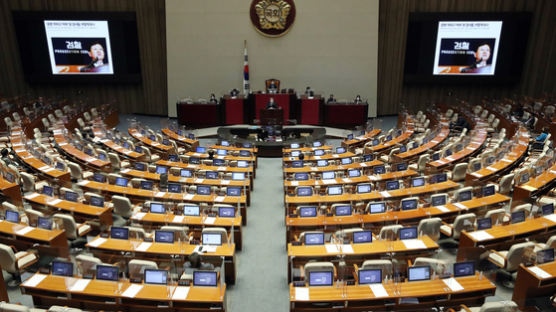 12시간 최장 토론, 눈물 호소…野 사흘간 필리버스터 총력전